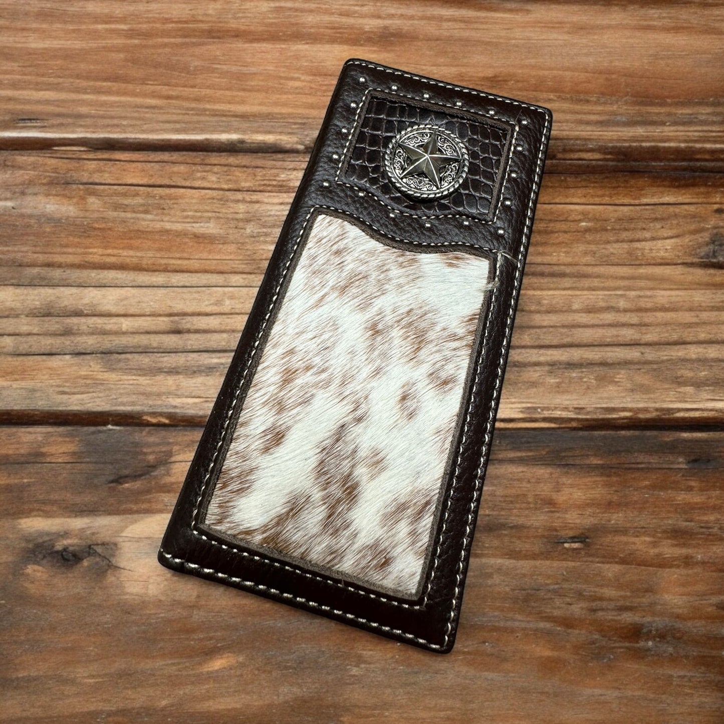 Rodeo Long Wallet With Cowhair & Lone Star Concho