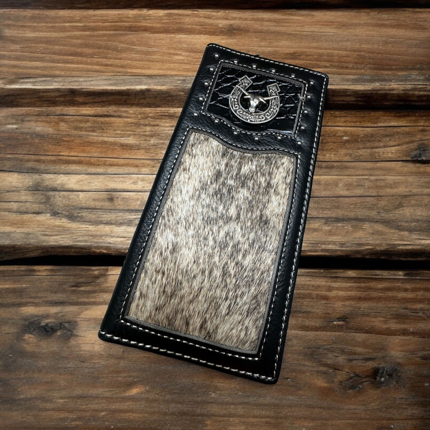 Rodeo Long Wallet With Cowhair & Longhorn Horseshoe Concho