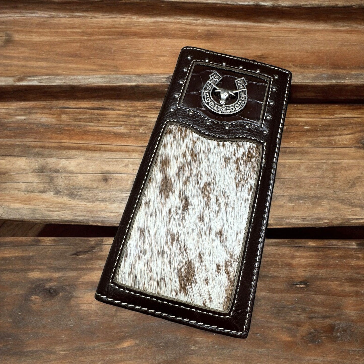 Rodeo Long Wallet With Cowhair & Longhorn Horseshoe Concho